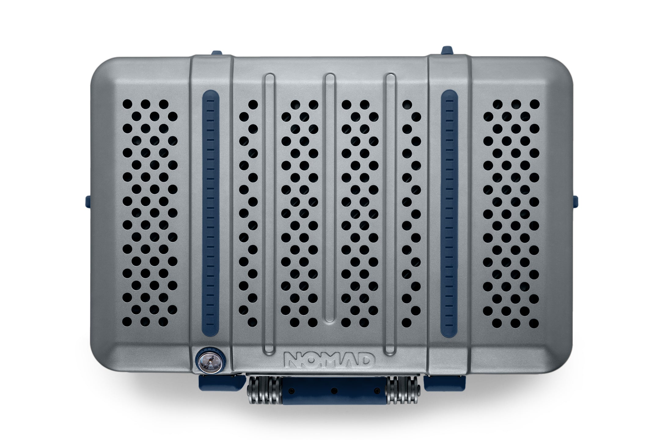 NOMAD Grill & Smoker